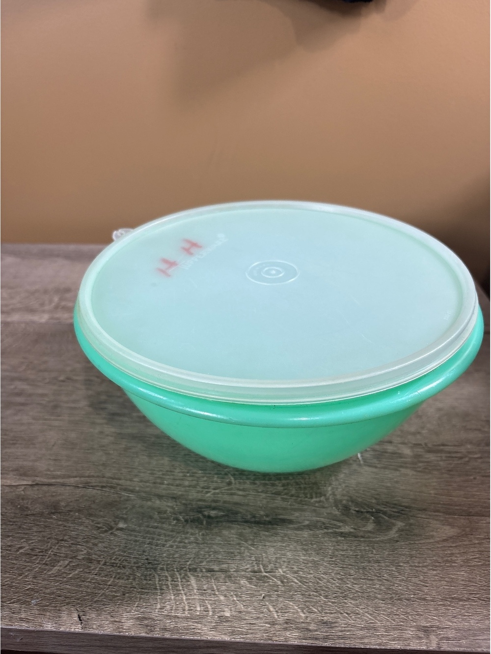 Vintage Tupperware Wonderlier Bowl with Lid - Aqua Green